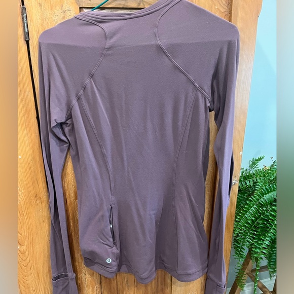 Lululemon runderful top - Picture 4 of 5